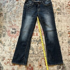 RUNWAY Refuge Everday Bootcut Lowrise Jeans. Size 8R